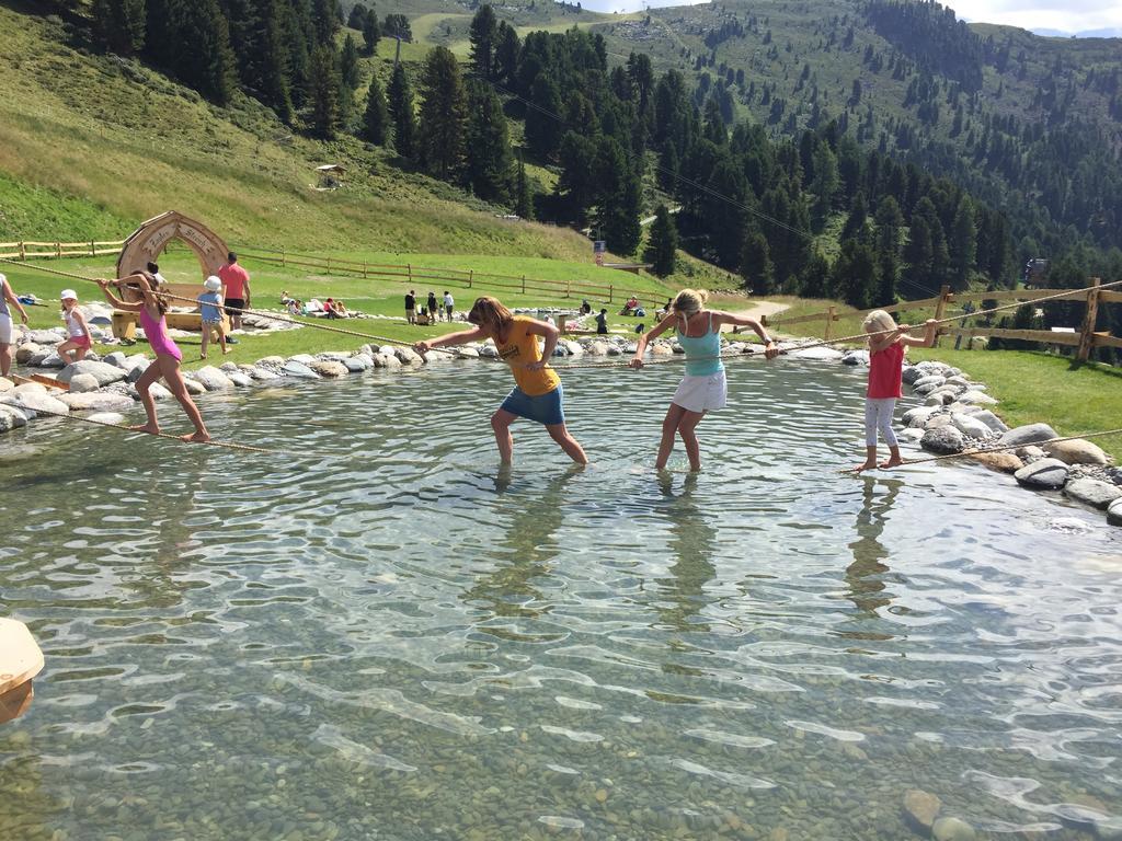 Apart Ferienraich Arzl im Pitztal Esterno foto